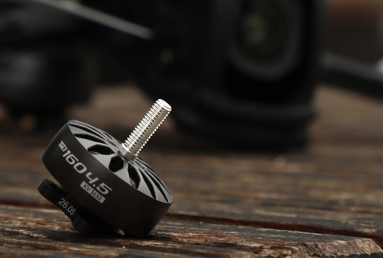 3mm Titanium Through-Shaft